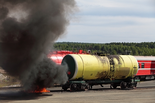 a-train-derailment-and-fire-is-being-investigated-using-3d-laser-scannin_1445_642137_0_14101983_500-1.jpg